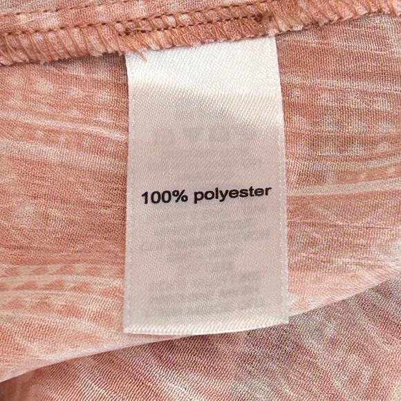 Maurices Blouse Women's Sleeveless Beaded Tribal Print size med NWT

Tops - Picture 7 of 10